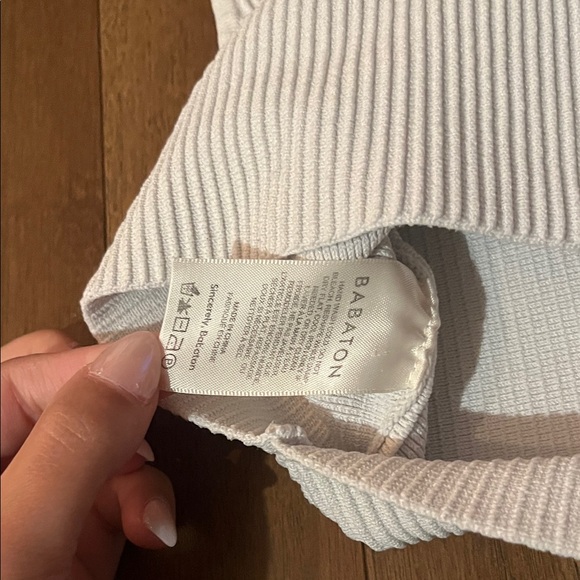 Aritzia White Ribbed Cropped Tank Top - Picture 4 of 4